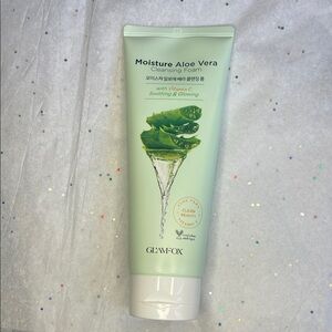 Moisture Aloe Vera Cleansing Foam